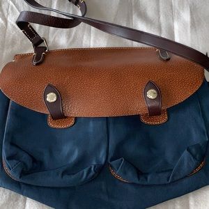 Dooney and Bourke messenger bag